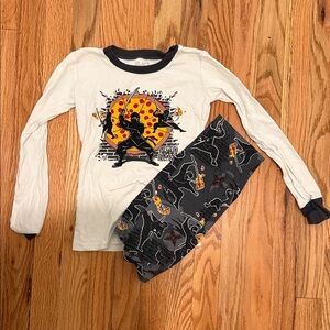 The Children's Place White & Gray Ninja Pizza Pajama Set